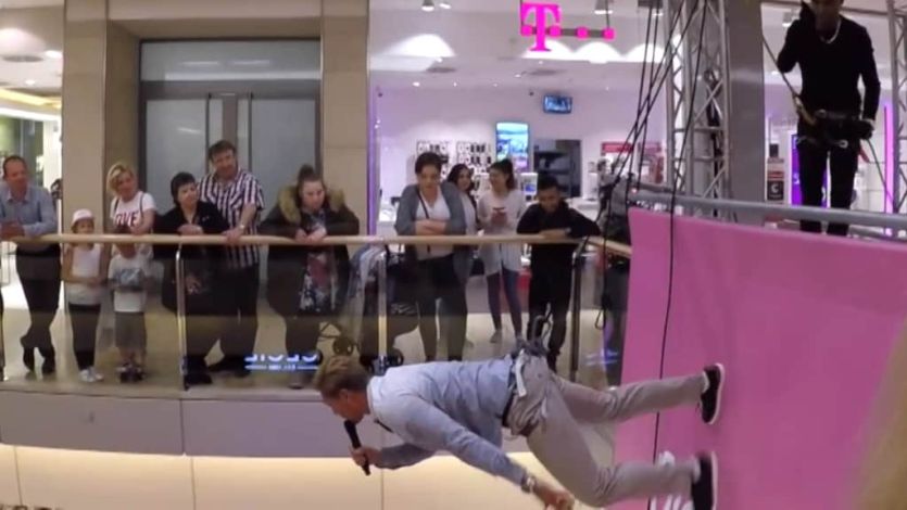 Avon Kettner Vertical Fashion Show Thumbnail